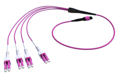 Fan-out MPOM/LC multimode OM4, 8FO QSFP+ vers 4x10G, élite, magenta.